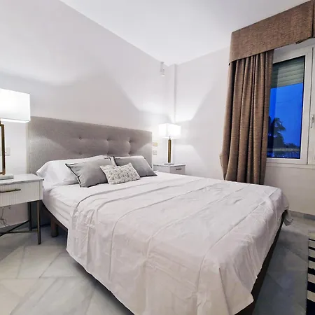Aa Guest Apartment *